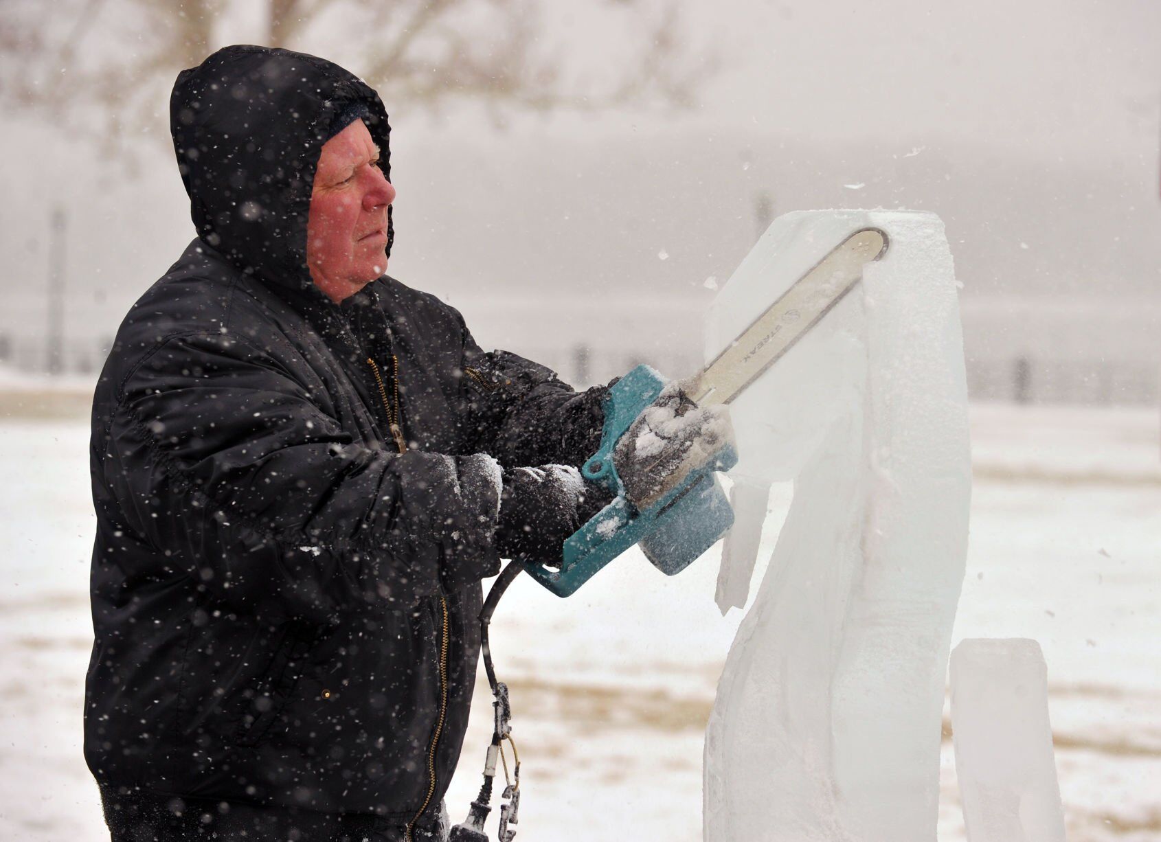 011422-qc-nws-icestravaganza-090